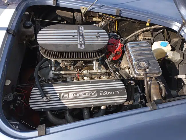 Compartiment moteur V10 Dodge Viper RT/10