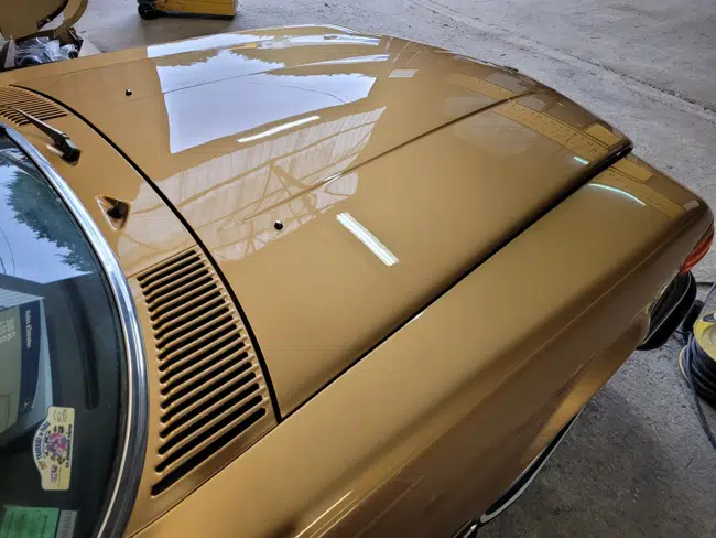Citroën SM en peinture teinte bronze doré